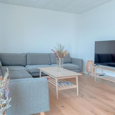 New / Stunning Sea View / Light / 3 Br Leilighet Tórshavn Eksteriør bilde